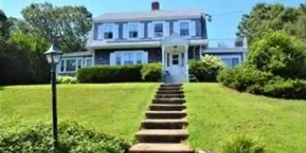 124 Skiff Avenue