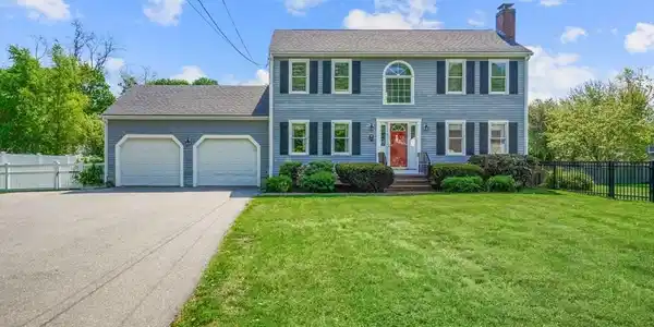 133 Neck St
