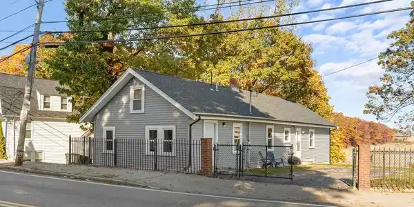 42 Palmer St