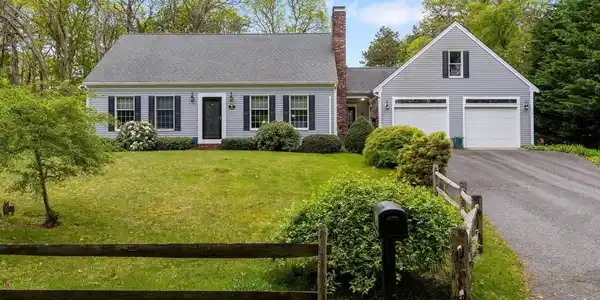 33 Rogers Rd