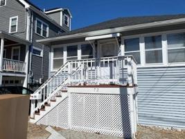 72 Watkins Street