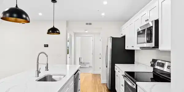 1 Pleasant Street