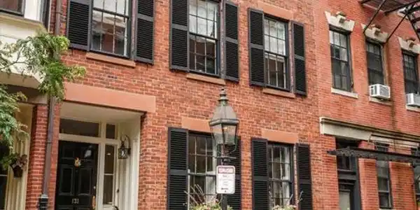 131 Myrtle St