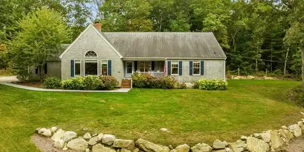 12 Harbor Dr