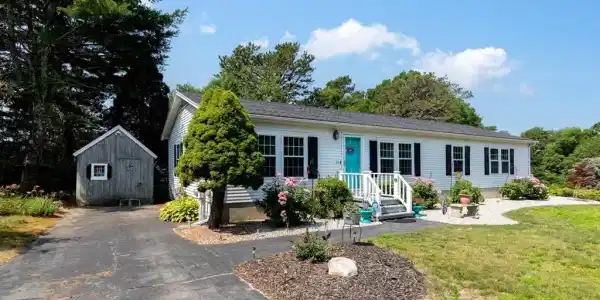 33 Headlands Drive
