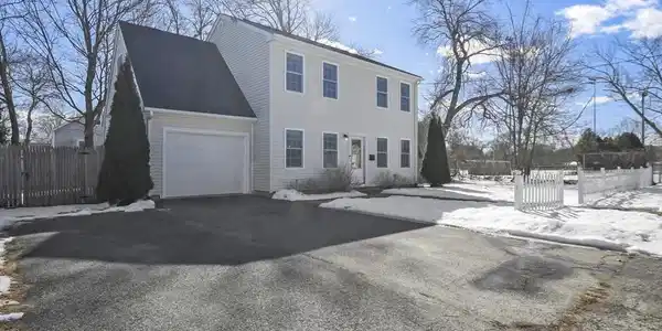 110 Winter Ave
