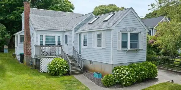 43 Bayview Street