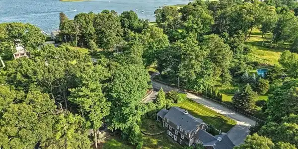 14 Wadsworth Ln