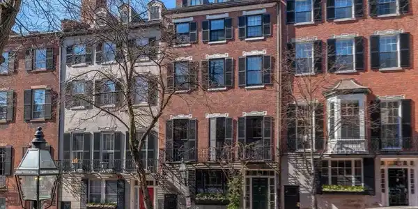 9 Chestnut St