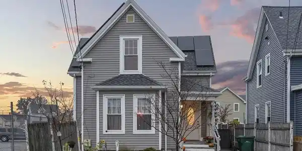 139 West Neptune