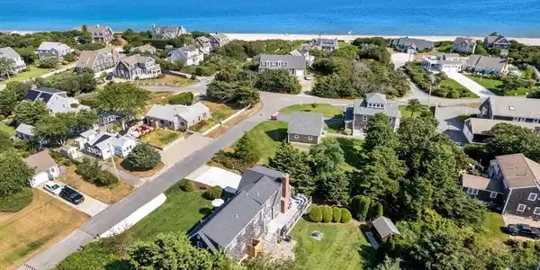 80 Beach Way Road