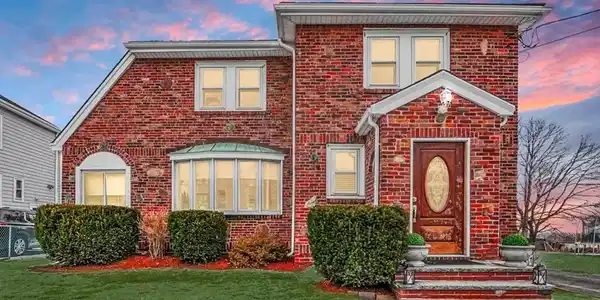 39 Seaview Avenue