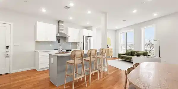 267 Old Colony