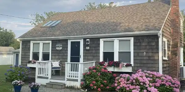 85 Constitution Rd