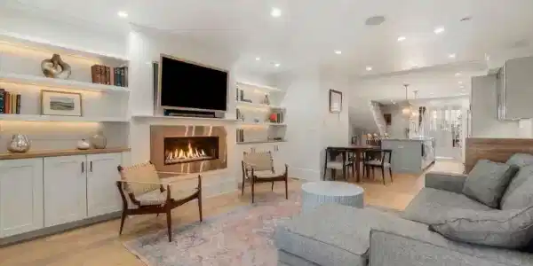 530 E Broadway