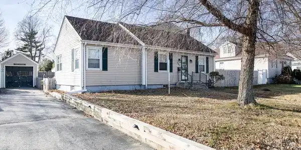 162 Wilbur Ave