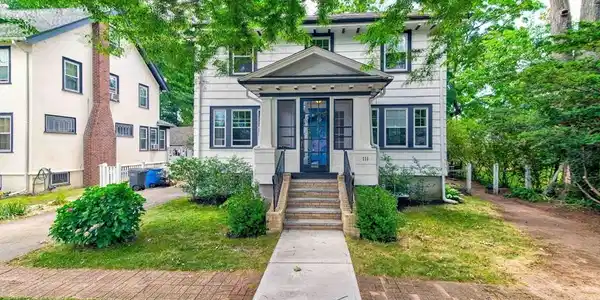 111 Greenleaf St