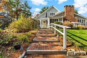 482 Delano Rd