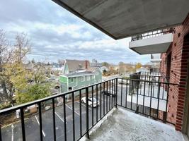 95 Nahant St