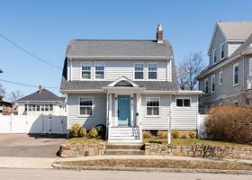 76 Rawson Rd