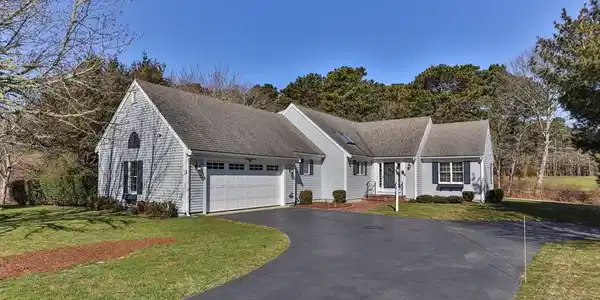 9 Hope Ln