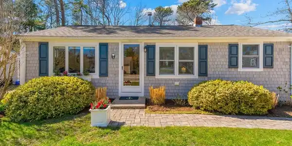 9 Uncle Edwards Rd
