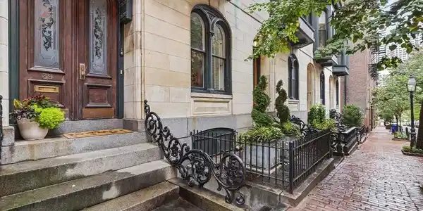 39 Hancock St