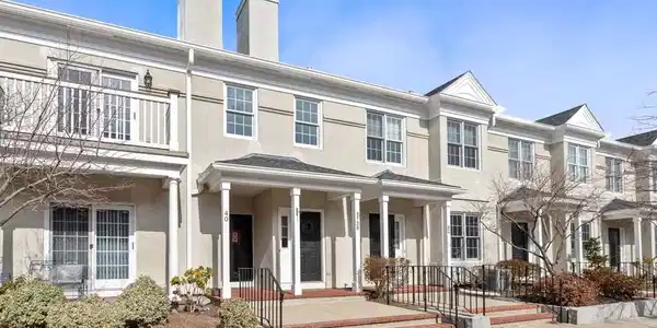 38 Tilden Commons Drive