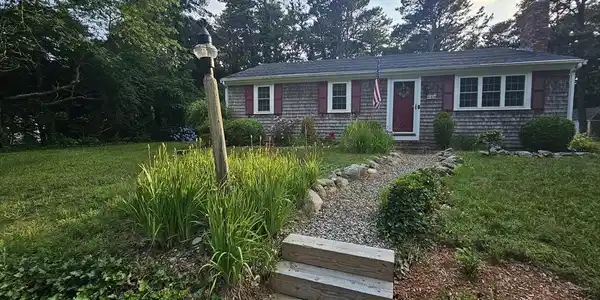 3 Kenneth St