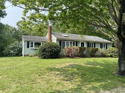 31 Edith Holmes Dr