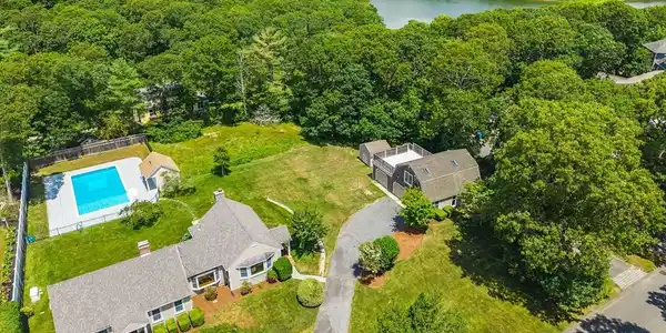 18 & 24 Captain Davis Ln
