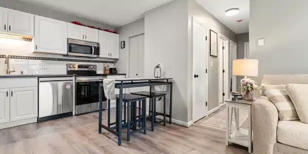 8 Lafayette Park