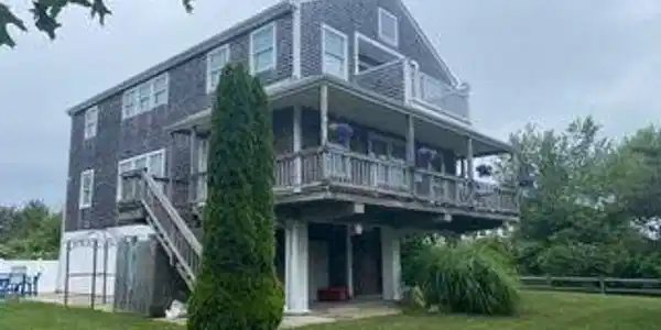 12 Dupont Drive