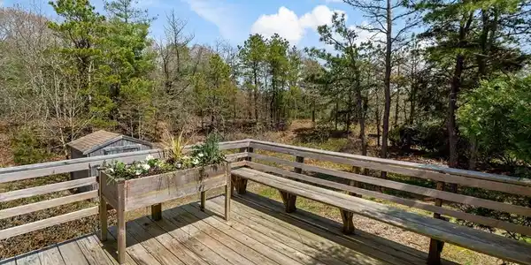 21 Pine Hollow Rd