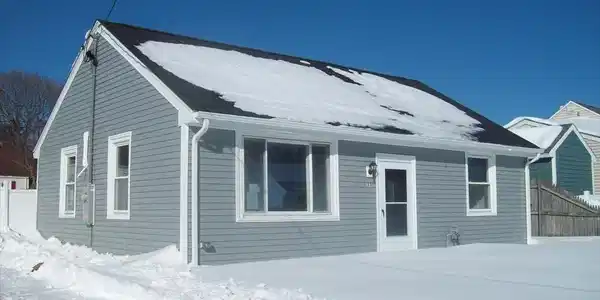 33 Hodges Avenue