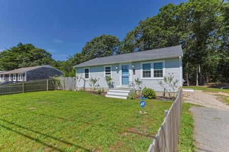 19 Leonard Dr