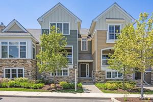 65 Boatwrights Loop
