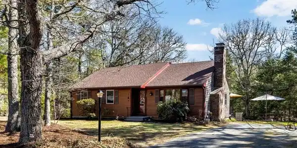 22 Harmony Ln