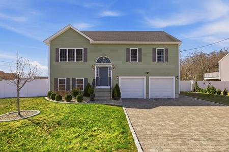 341 Courtney St