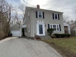 52 Governor Long Rd
