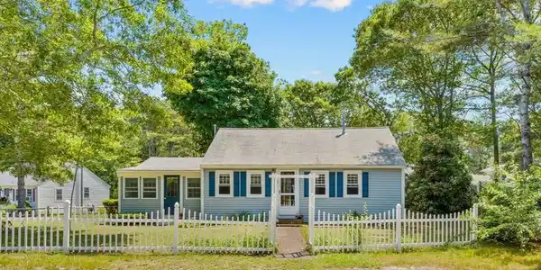 22 Thomas Path