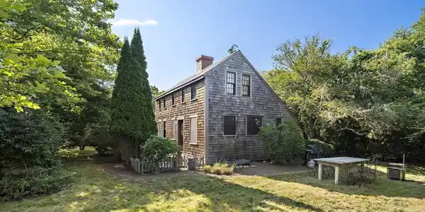 4 Elias Lane