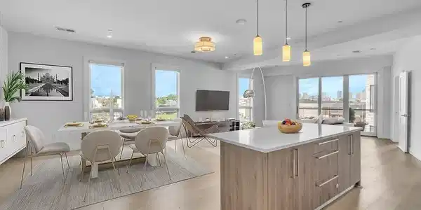 232 Old Colony Ave