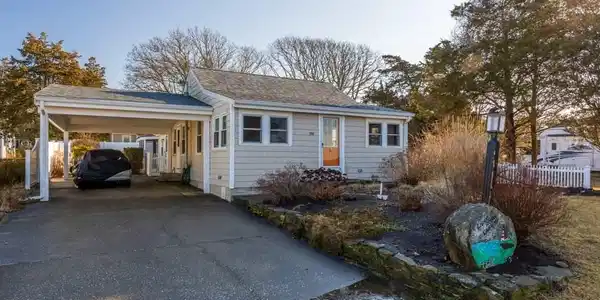 111 Balsam St