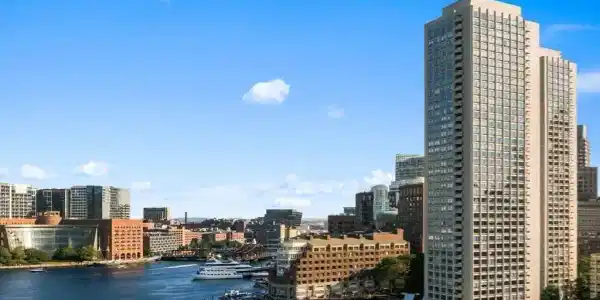85 East India Row