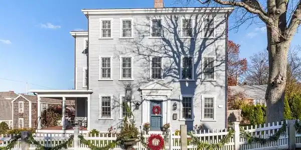 37 Mt Pleasant St.