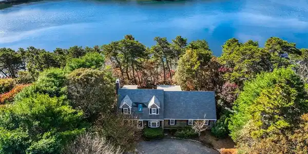 783 Old Queen Anne Rd