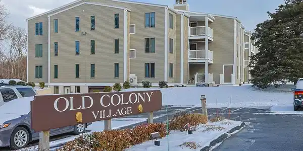 42 Old Colony Way