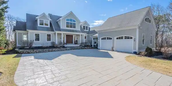 88 Eel River Rd