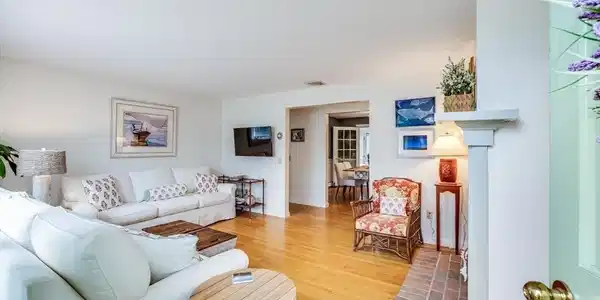 113 Signal Hill Drive